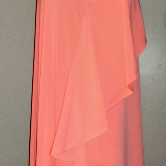 Hugh Sale dress in trendy neon in coral midi dress crossing vertical ruffle - Picture 7 of 7